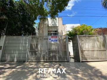 Casa en Venta  Ubicación Residencial 7 ambientes.-