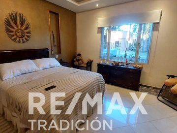 Venta Casa  Premium 4 Dormitorios. Resistencia