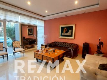 Venta Casa  Premium 4 Dormitorios. Resistencia