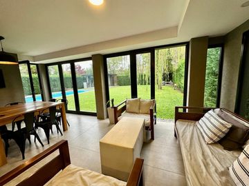 VENTA CASA BARRIO PRIVADO EZEIZA CON ESCRITURA