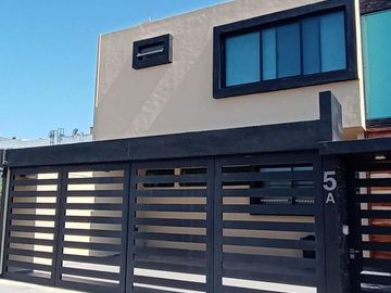 Casa en venta en Rinconada de las Banderas