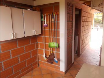 TM-450-Casa Campestre-Santa Elena-Vereda El Cerro