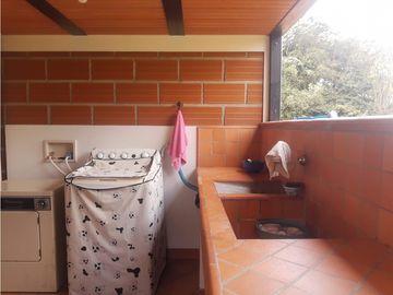 TM-450-Casa Campestre-Santa Elena-Vereda El Cerro