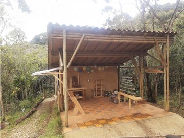 BCG- 441-Casa Campestre - Santa Elena-V. El Plan - S. La Morena