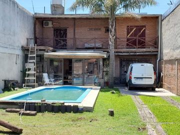 Hermosa casa sobre Industria 315, ciudad de Glew