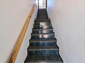 Excelente Oportunidad a mts de la estación de Glew.