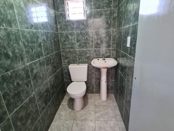 Excelente Oportunidad a mts de la estación de Glew.