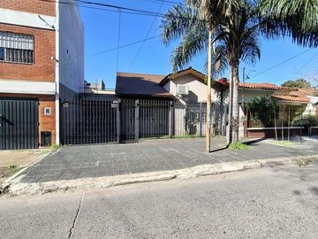 CHALET 4 AMB CON GARAGE Y PARQUE