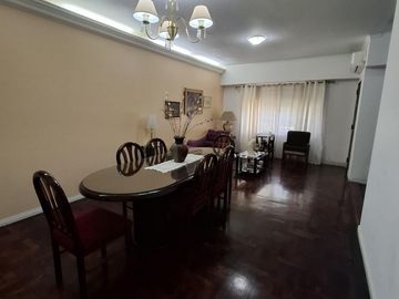 CHALET 4 AMB CON GARAGE Y PARQUE