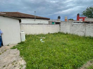 Excelente Casa a una cuadra de la estación de Glew.