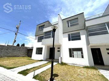 ¡Aplica a crédito VIP! Se vende casa esquinera 120 m², 3 dorm., 2 garajes, sector Fajardo - $89.900