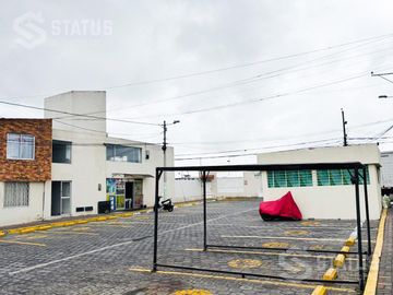 Vendo casa dentro de conjunto, 83m2, 3 Dorm. 1 garaje, Calderón - $49.000