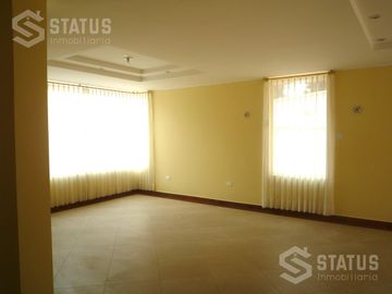 Venta de casa Sector Conocoto, cerca Santa María - Av. Ilaló