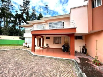 Venta de casa Sector Conocoto, cerca Santa María - Av. Ilaló