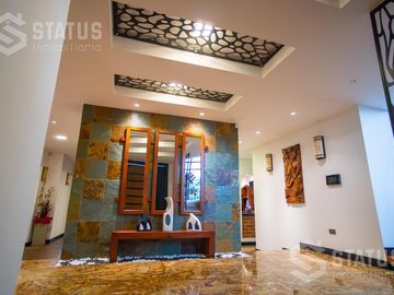 Vendo casa de lujo en urbanización, 750m², Capelo - $790.000