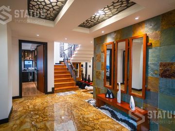 Vendo casa de lujo en urbanización, 750m², Capelo - $790.000