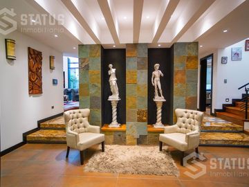 Vendo casa de lujo en urbanización, 750m², Capelo - $790.000