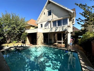 Casa en Venta en Quilin / Matías Cousiño