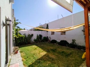 Casa en Condominio Los Castaños, Buin 3D 3B Terraza y Patio.