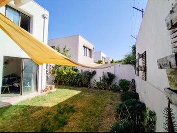Casa en Condominio Los Castaños, Buin 3D 3B Terraza y Patio.