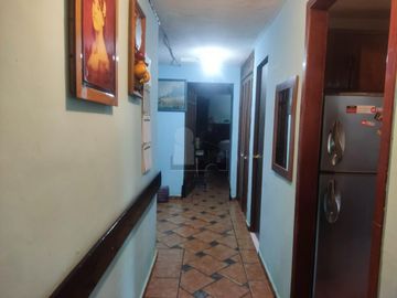Casa sola en venta en Lomas de Lourdes, Saltillo, Coahuila