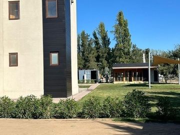 Venta de casa nueva en condominio Pirque sector Los Silos