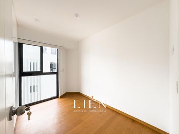 Dúplex con Terraza, Ascensor Directo y Acabados Premium – San Isidro Límite con Miraflores