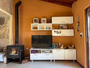 Casa en venta con 2 dormitorios apta crédito con pileta en Valle Verde, Luján.