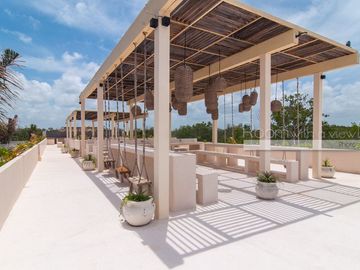 Cocay Pi Studio Swim Up