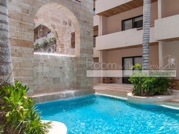 Cocay Pi Studio Swim Up
