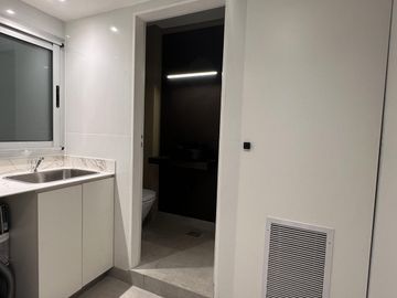 Departamento en venta 4 ambientes más playroom, cochera, reciclado full. Las Cañitas