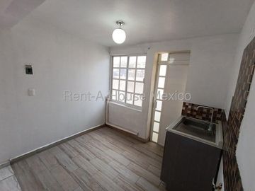 Departamento en Venta en Anahuac, Miguel Hidalgo MP  25-2746.