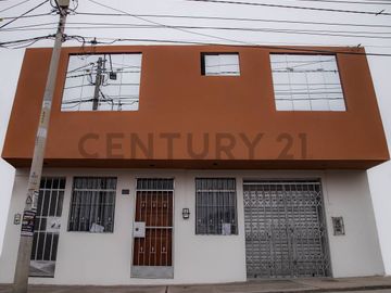 PROPIEDAD COMERCIAL EN VENTA – AV. JORGE BASADRE, TACNA