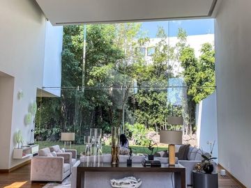 Residencia de Lujo en Jardines del Pedregal