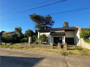 Casa a refaccionar en VENTA, Rosasco al 2100 Ituzaingó Norte