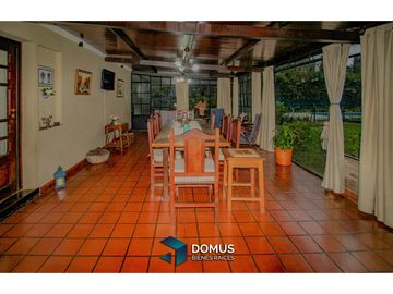 VENTA CASA VAQUEROS