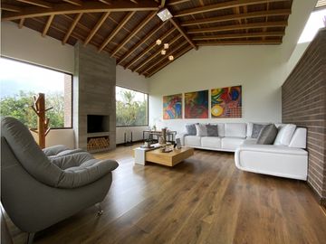 Casa Campestre Parcelación Vía San Antonio La Ceja