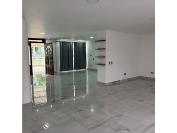 Casa en Conjunto en Venta en Ciudad Jardín Cali