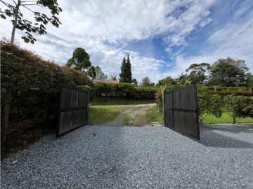 CASA FINCA EN VENTA/ARRIENDO EL RETIRO ANTIOQUIA, SECTOR LA MARIA