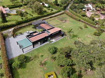 CASA FINCA EN VENTA/ARRIENDO EL RETIRO ANTIOQUIA, SECTOR LA MARIA