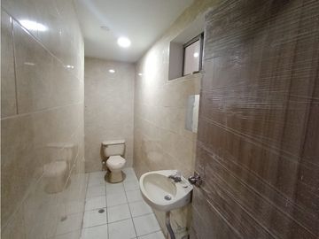 VENTA CASA 2 NIVELES BARRIO LA FLORESTA CN W:9227925