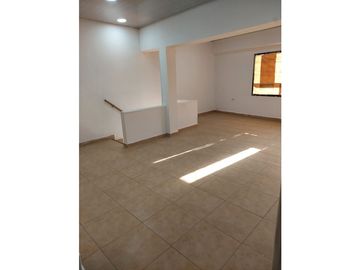VENTA CASA 2 NIVELES BARRIO LA FLORESTA CN W:9227925