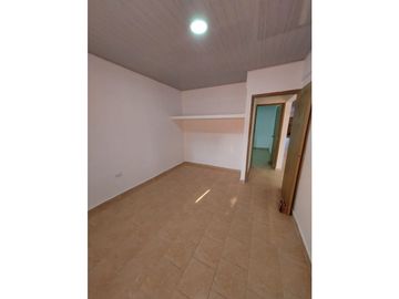 VENTA CASA 2 NIVELES BARRIO LA FLORESTA CN W:9227925