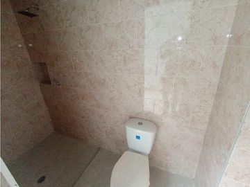VENTA CASA 2 NIVELES BARRIO LA FLORESTA CN W:9227925