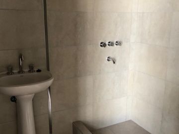 VENTA DEPARTAMENTO EN PB CON PATIO - MAIPU
