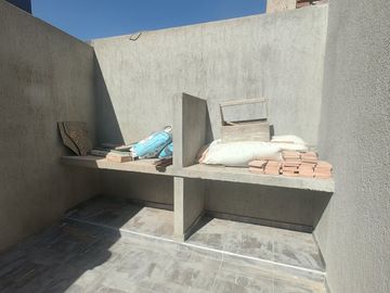 VENTA DEPARTAMENTO EN PB CON PATIO - MAIPU