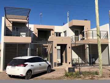 VENTA DEPARTAMENTO EN PB CON PATIO - MAIPU