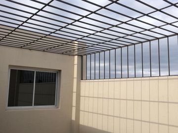 VENTA DEPARTAMENTO EN PB CON PATIO - MAIPU