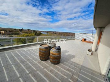 PENHOUSE + 2 COCHERAS EN VENTA - RIBERA URBANA