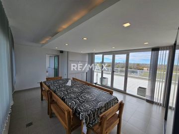 PENHOUSE + 2 COCHERAS EN VENTA - RIBERA URBANA